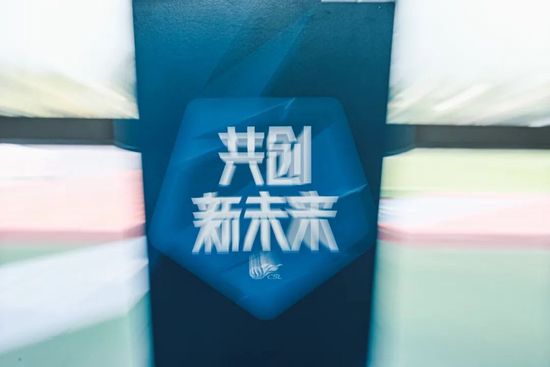 ；女一号卡雅;斯考达里奥表示：;电影将揭秘所有未知的，我们期待已久的答案